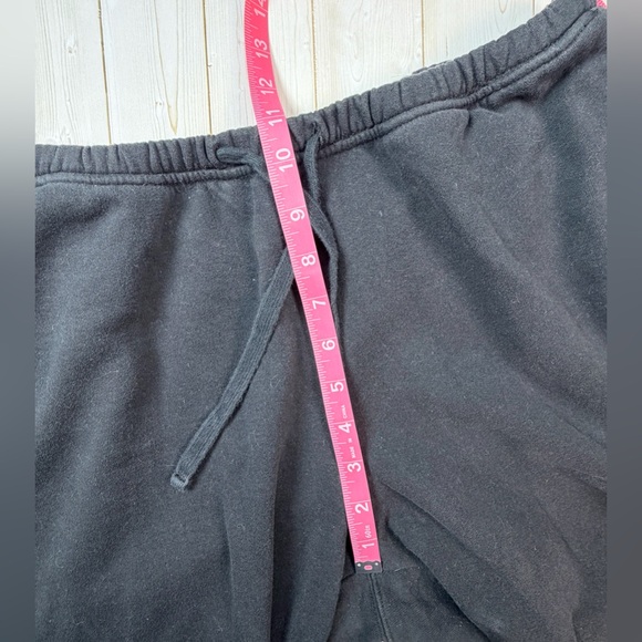 Hollister Women’s Drawstring Jogger in Black Size Medium Short - Picture 11 of 12